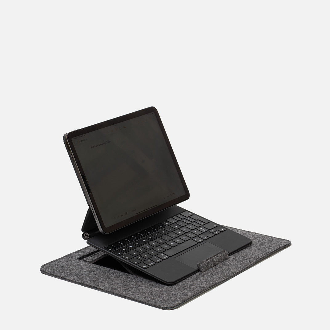 Felt Desktop Stand for iPad